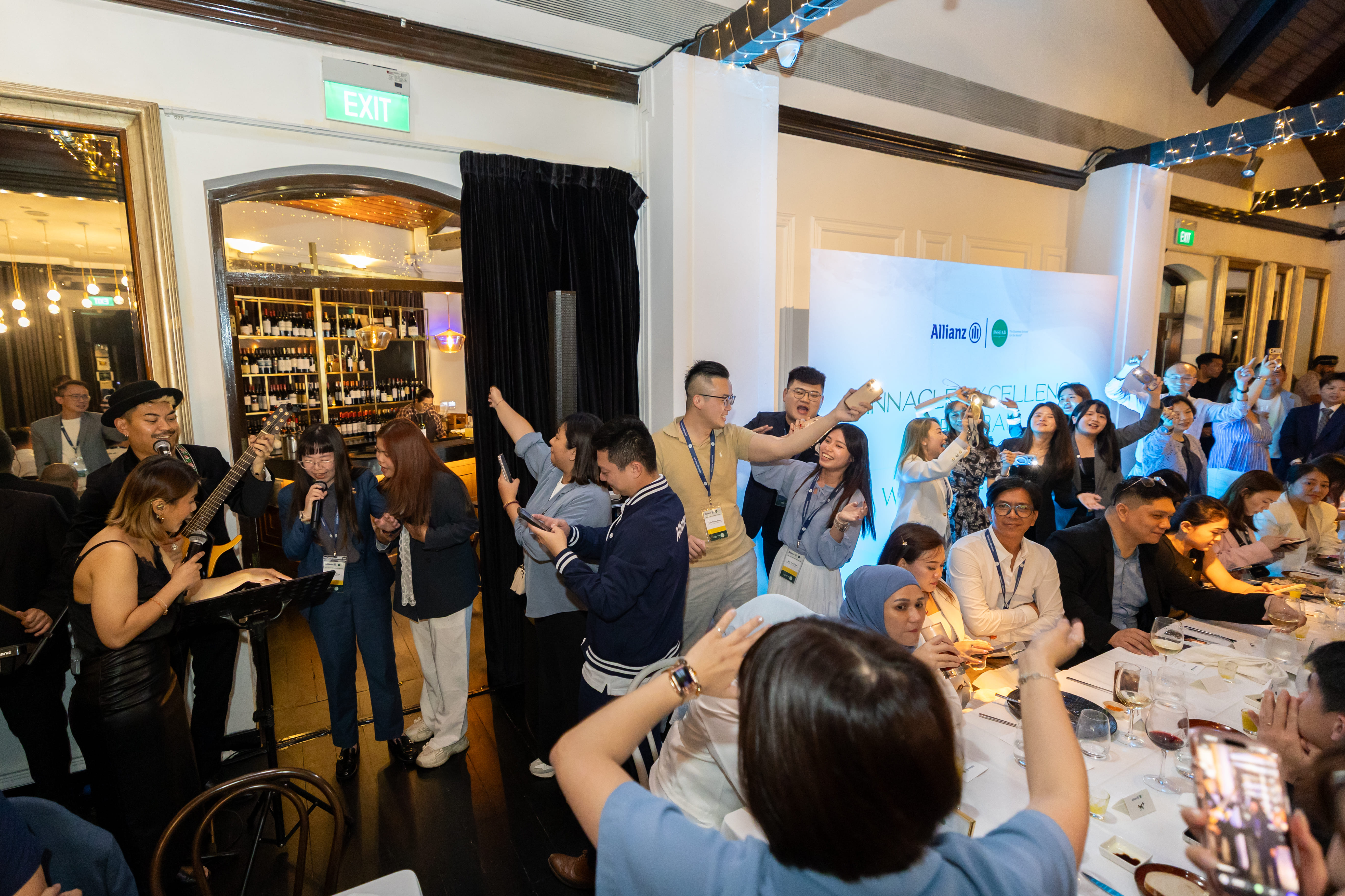 Corporate image 139